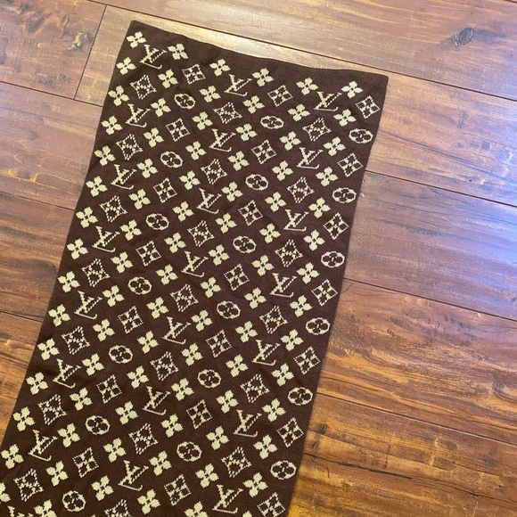 VTG Louis Vuitton Monogram Wool Scarf - Picture 5 of 9